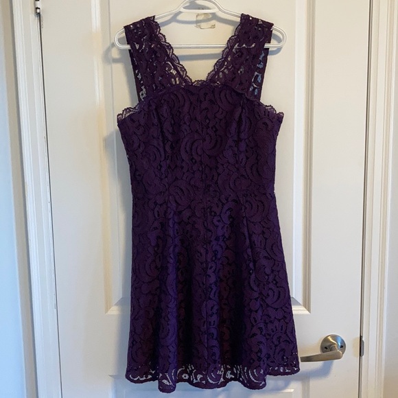 SPRING SALE🌷 Dynamite Purple Lace Fit&Flare Dress - Picture 2 of 2
